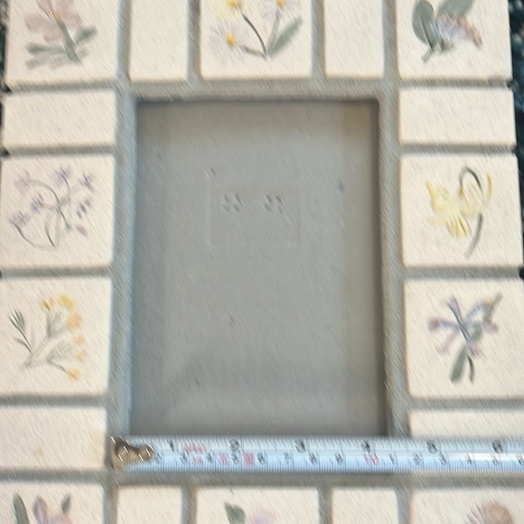 Hand painted ceramic floral frame - Picture 8 of 8